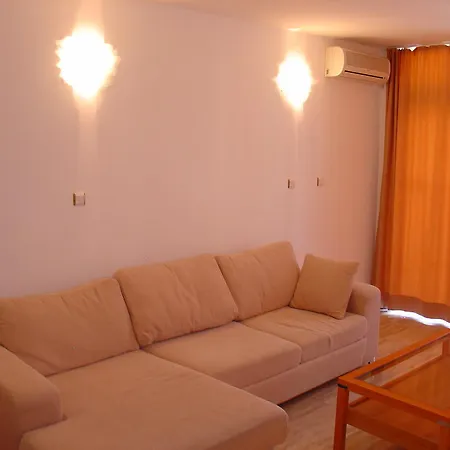 Colosseum 2 Hotel de apartamente 3*