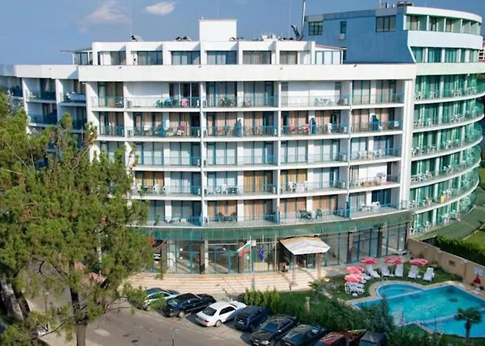 Colosseum 2 Aparthotel 3*