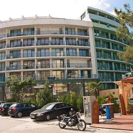 Colosseum 2 阳光海滩